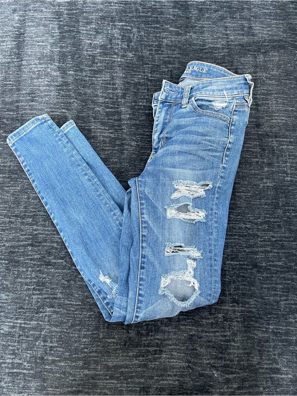 American Eagle Super Stretch X Distressed Light Blue Women’s Jeans